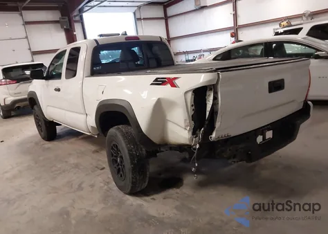 2022 Toyota Tacoma Sr z USA, uszkodzony, nr VIN 3TYRX5GN0NT066333